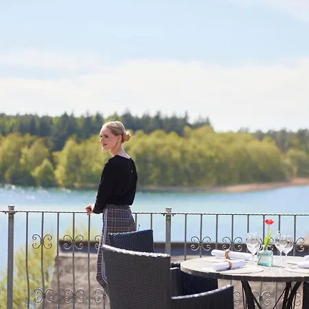 Отель Van Der Valk Naturresort Drewitz