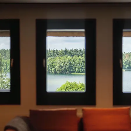 Der Valk Naturresort Drewitz Nossentiner Huette