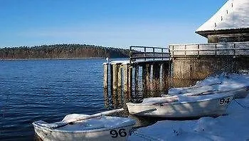 Отель Van Der Valk Naturresort Drewitz