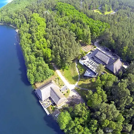Van Der Valk Naturresort Drewitz Отель Nossentiner Huette